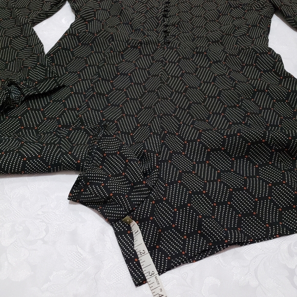 Anthropologie Harlyn Long Sleeve romper - Picture 9 of 16